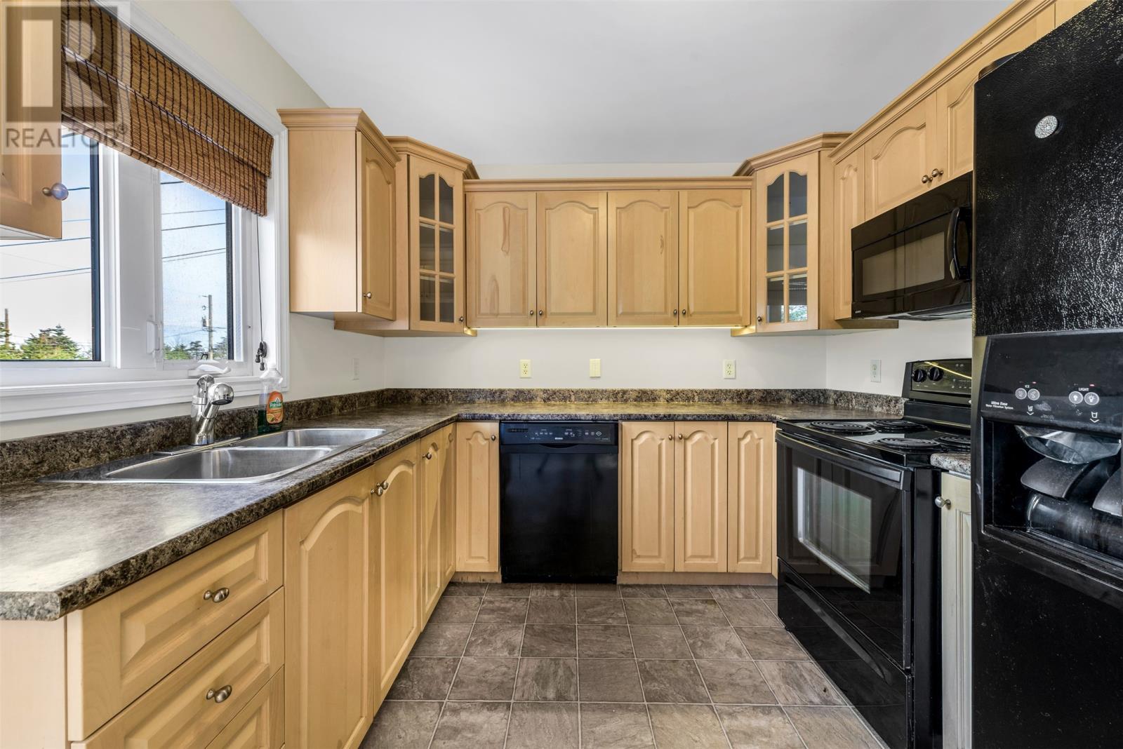 18 Burry Port Street, St. John's, Newfoundland & Labrador  A1A 5Y1 - Photo 10 - 1293303