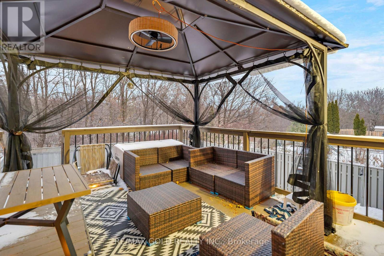 30 Myna Court, Brampton, Ontario  L6S 4H8 - Photo 37 - W12635226