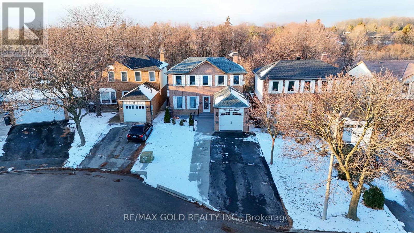 30 Myna Court, Brampton, Ontario  L6S 4H8 - Photo 39 - W12635226