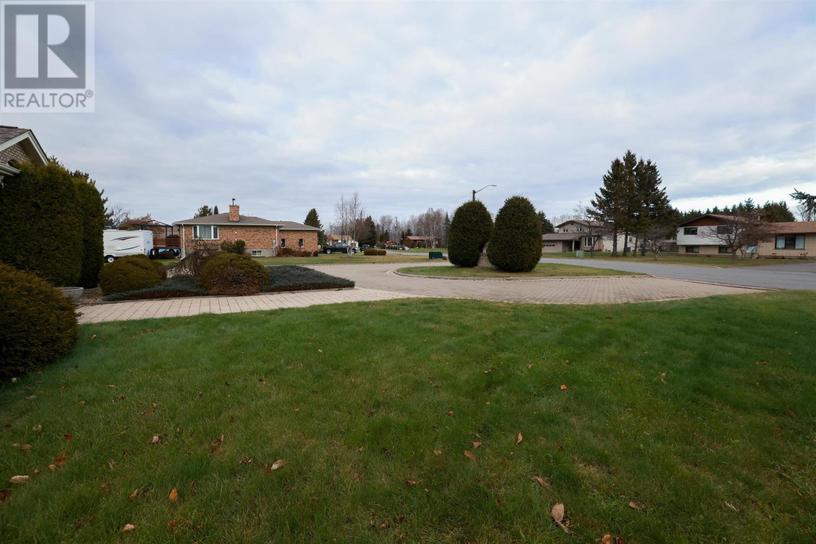 2200 Bordeaux Cres, Thunder Bay, Ontario  P7K 1C2 - Photo 15 - TB253643