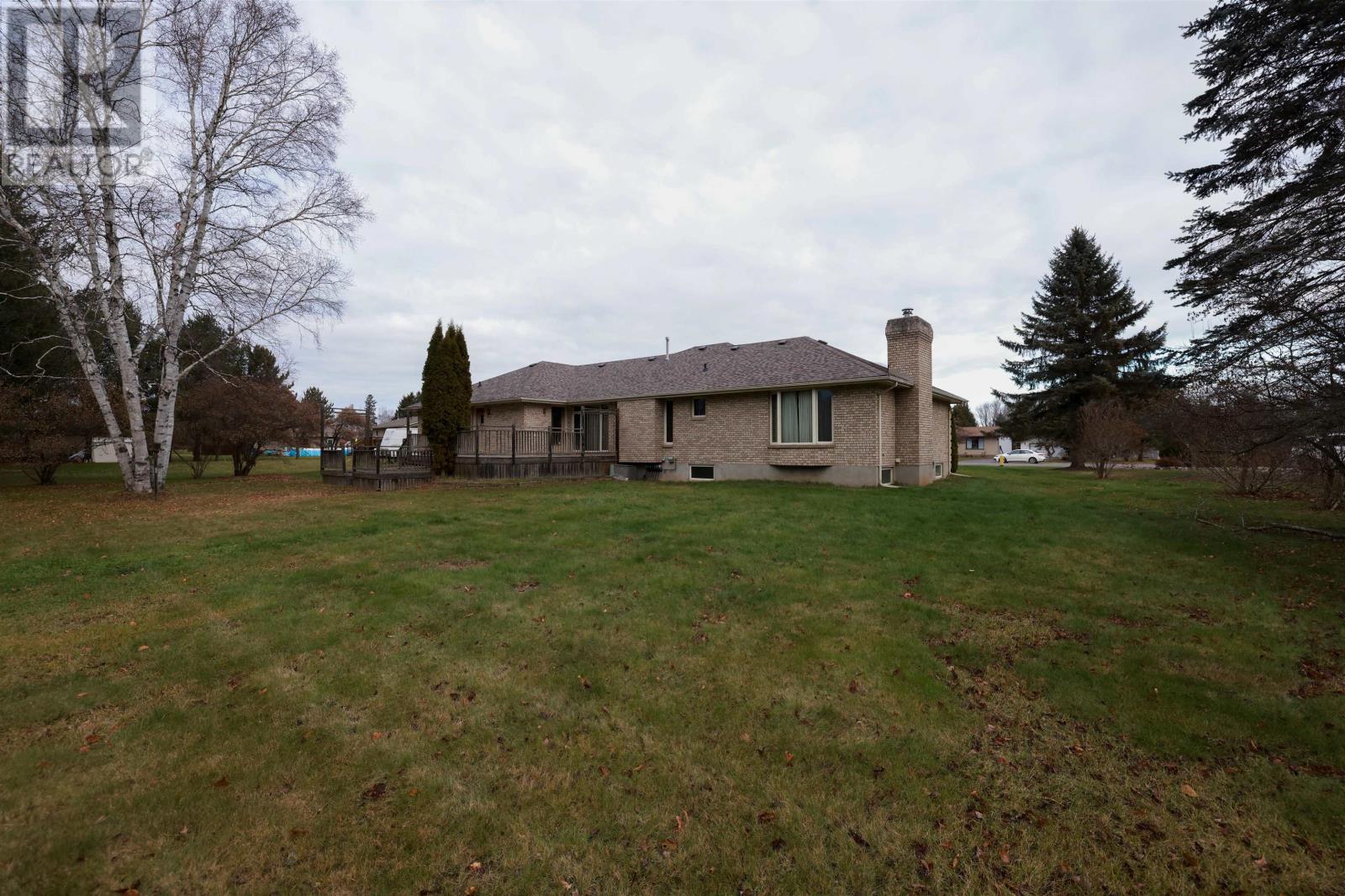 2200 Bordeaux Cres, Thunder Bay, Ontario  P7K 1C2 - Photo 14 - TB253643