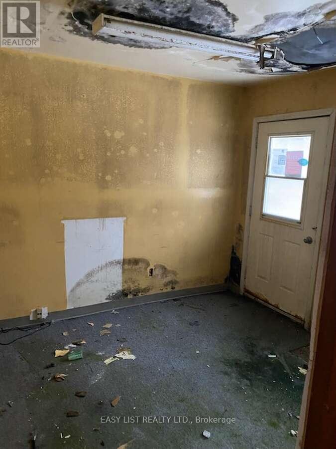 106 Quebec Street, Schreiber, Ontario  P0T 2A0 - Photo 3 - X12639004