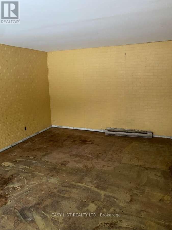 106 Quebec Street, Schreiber, Ontario  P0T 2A0 - Photo 9 - X12639004