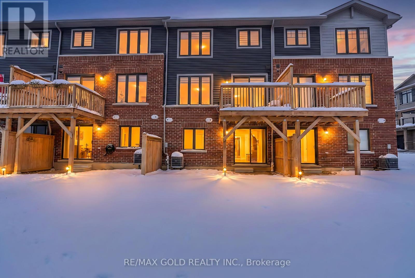 38 - 10 Birmingham Drive, Cambridge, Ontario  N1R 0C6 - Photo 2 - X12639006