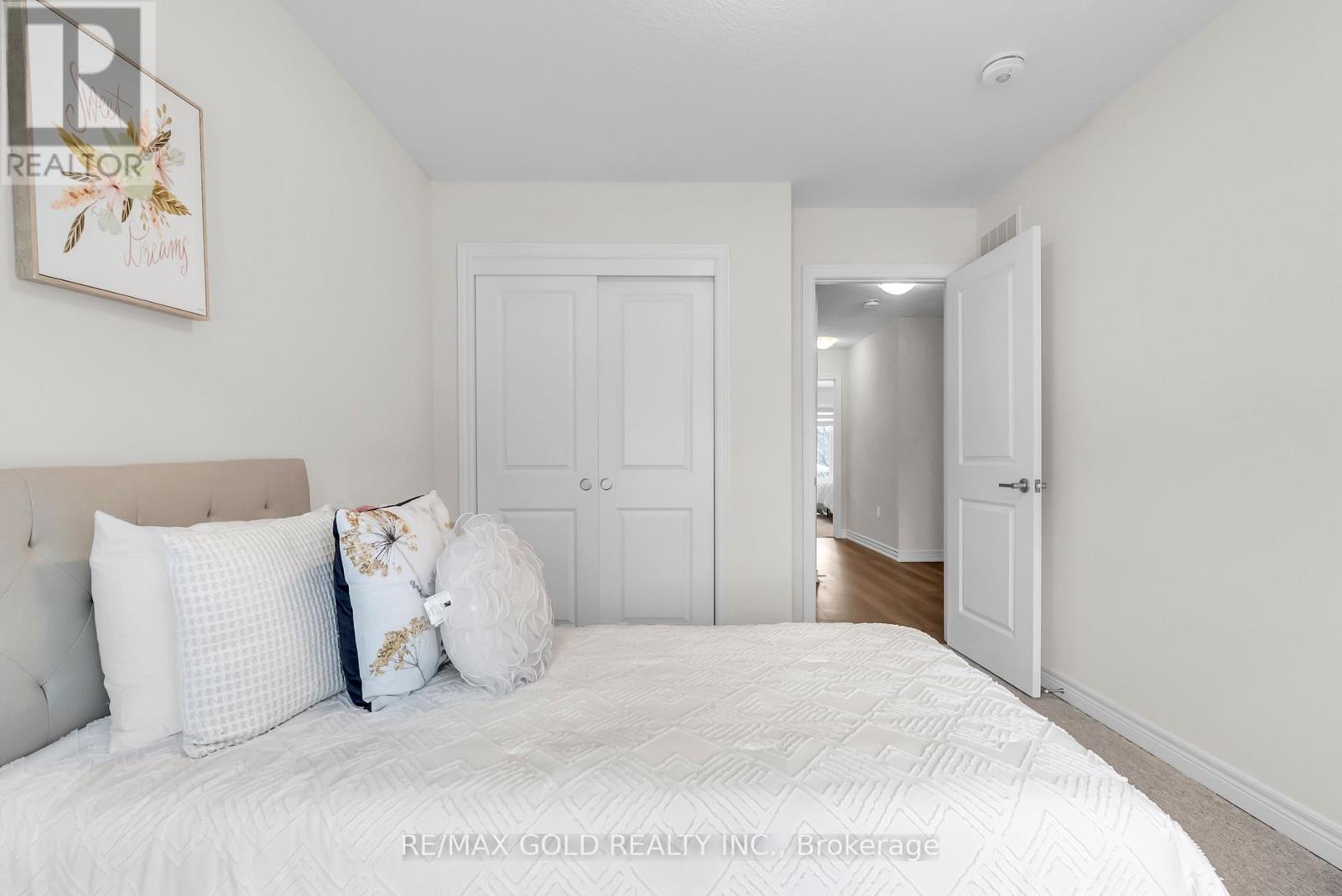 38 - 10 Birmingham Drive, Cambridge, Ontario  N1R 0C6 - Photo 34 - X12639006