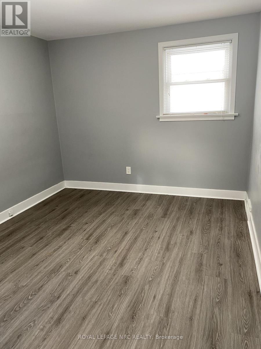 5477 Green Avenue, Niagara Falls, Ontario  L2H 1P5 - Photo 8 - X12639140