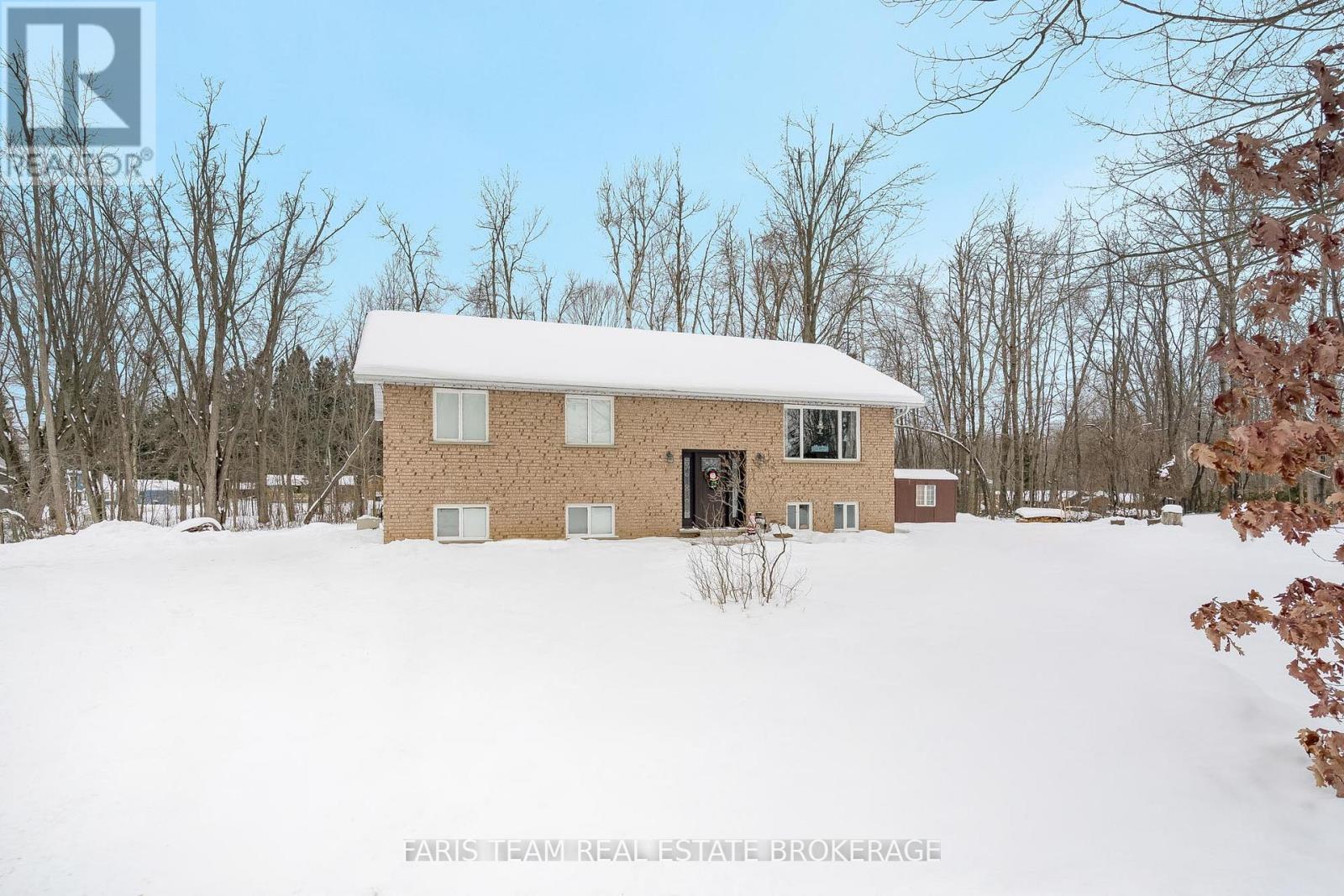 3576 Peter Street, Ramara, Ontario  L0K 1B0 - Photo 1 - S12635664