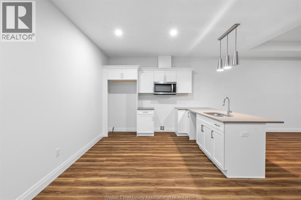 162 Mclellan Unit# A, Amherstburg, Ontario N9V 0H1 - Photo 3 - 25031791