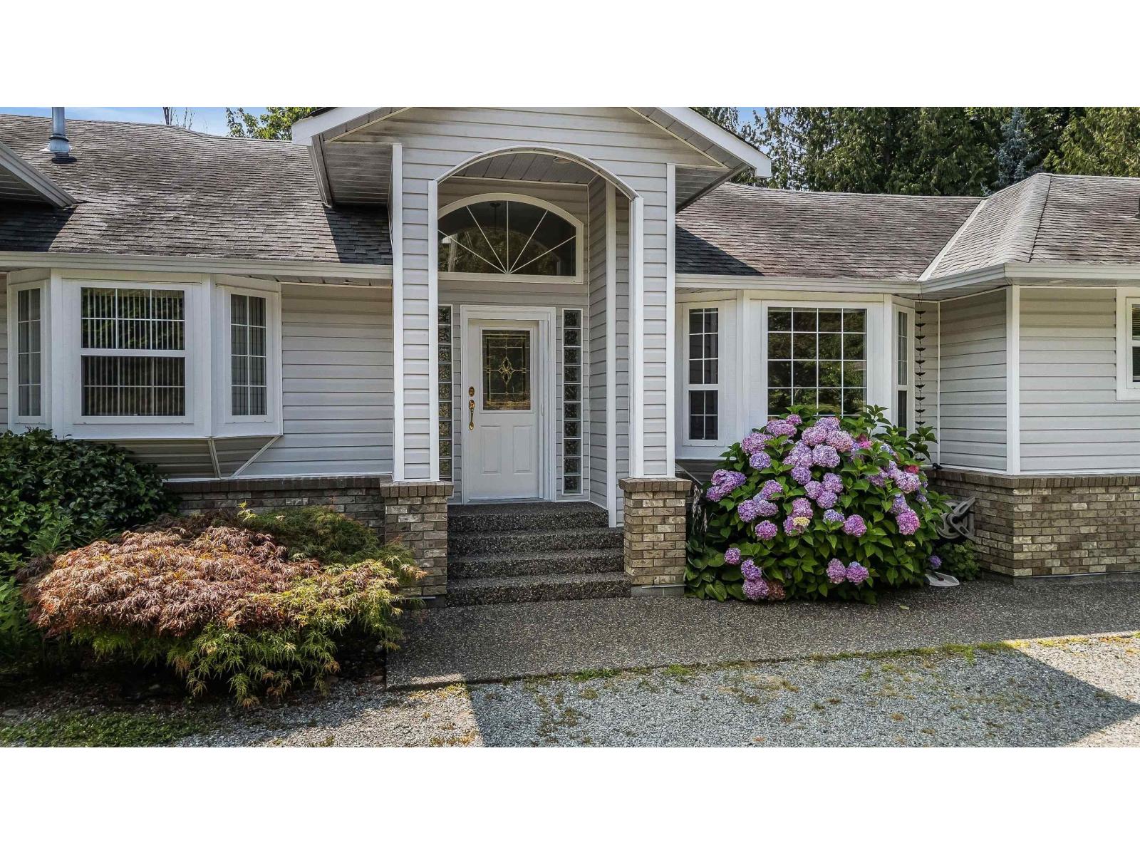 6277 256 Street, Langley, British Columbia  V4W 1K2 - Photo 8 - R3059821