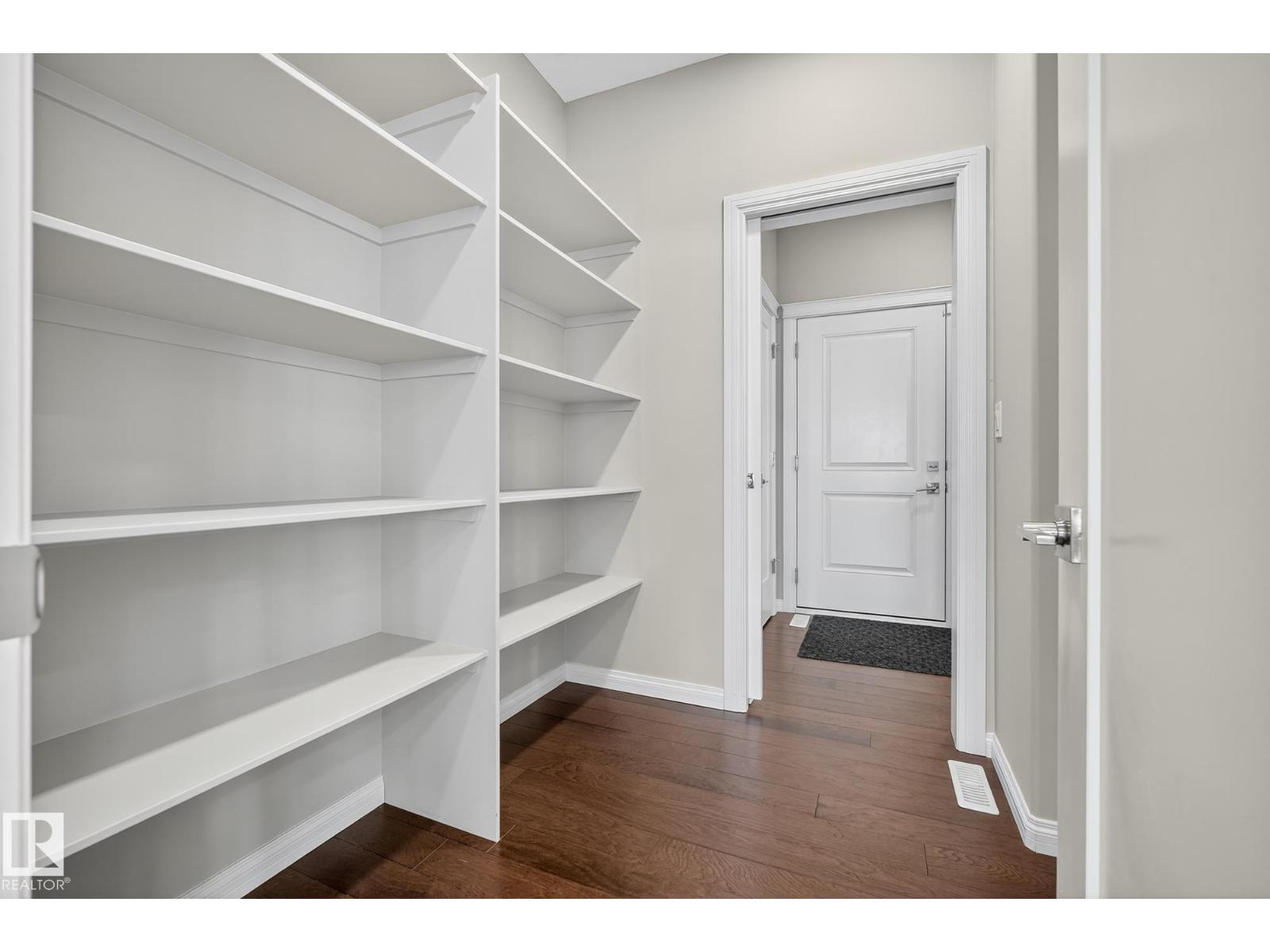 3419 Chickadee Dr Nw, Edmonton, Alberta  T5A 0L1 - Photo 28 - E4468296