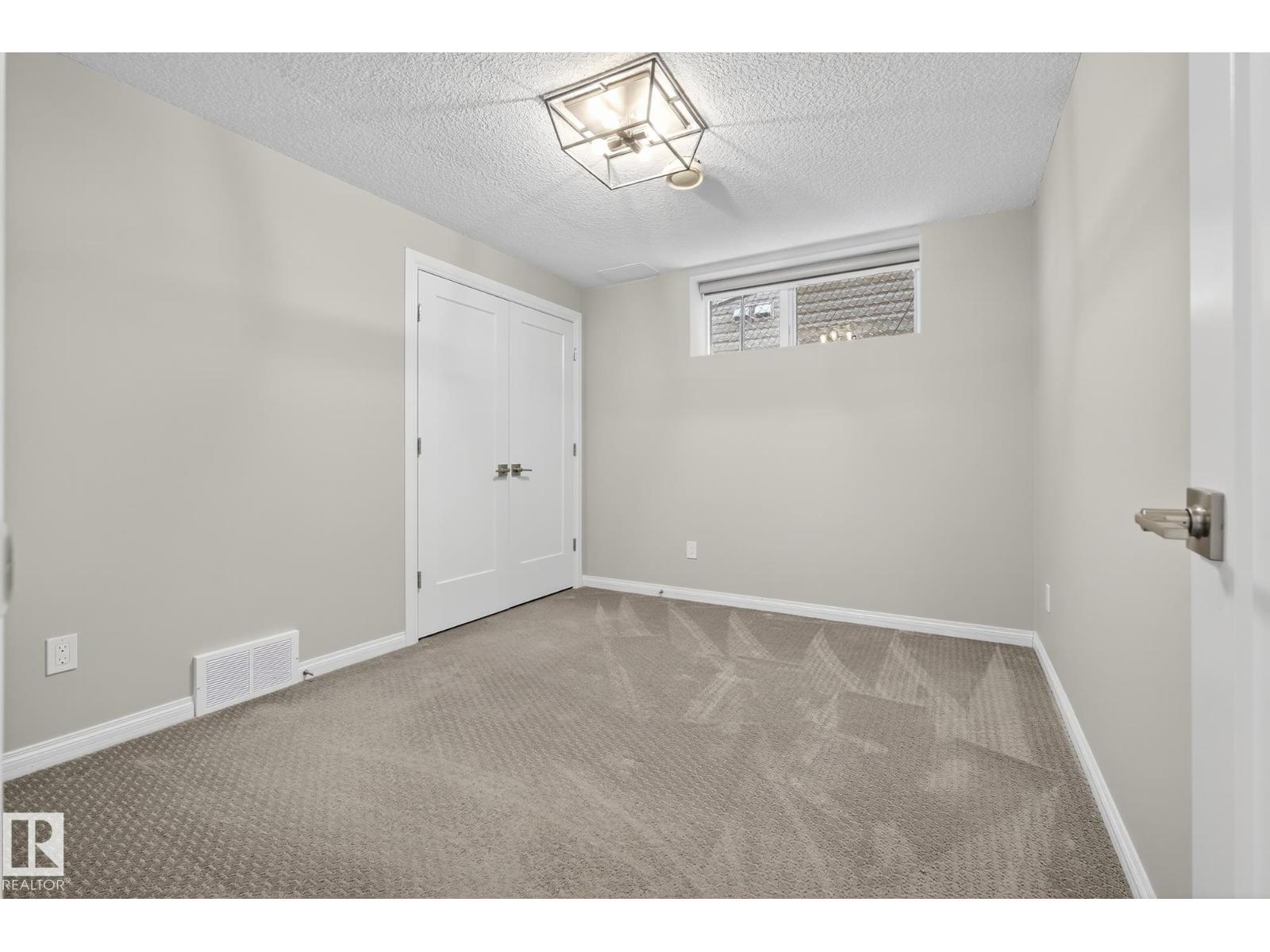 3419 Chickadee Dr Nw, Edmonton, Alberta  T5A 0L1 - Photo 56 - E4468296