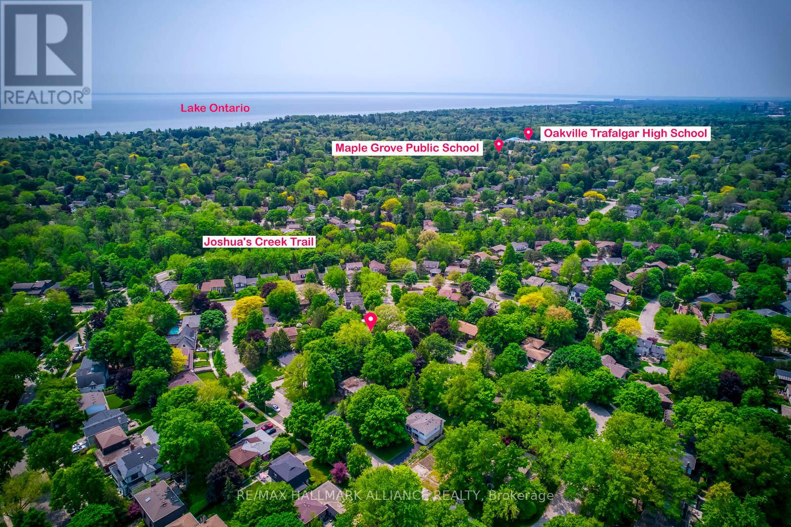 455 Canterbury Crescent, Oakville, Ontario  L6J 5K8 - Photo 3 - W12201228