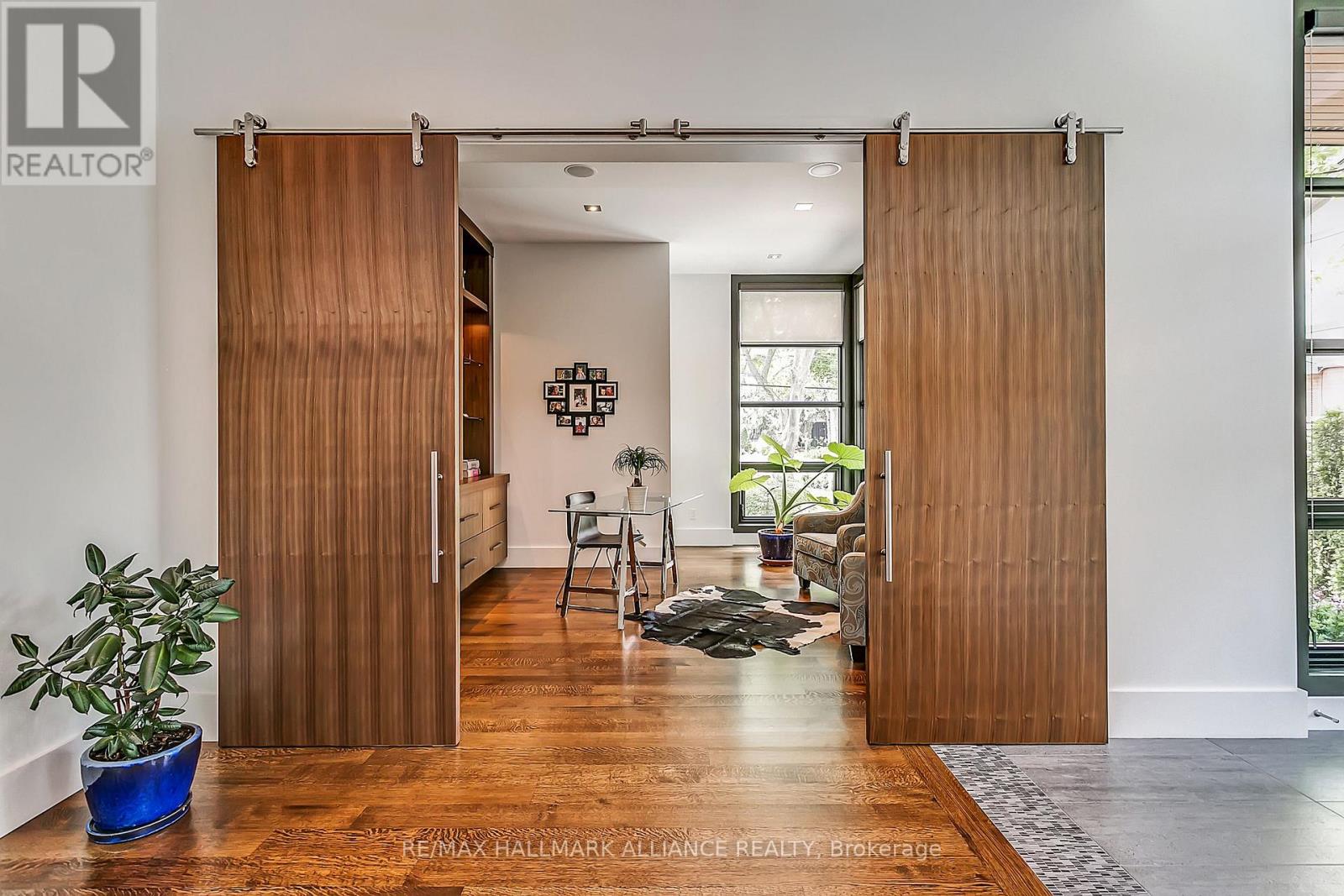 363 Morrison Road, Oakville, Ontario  L6J 4K2 - Photo 18 - W12319602