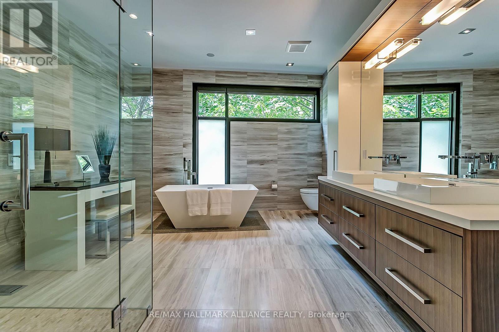 363 Morrison Road, Oakville, Ontario  L6J 4K2 - Photo 31 - W12319602