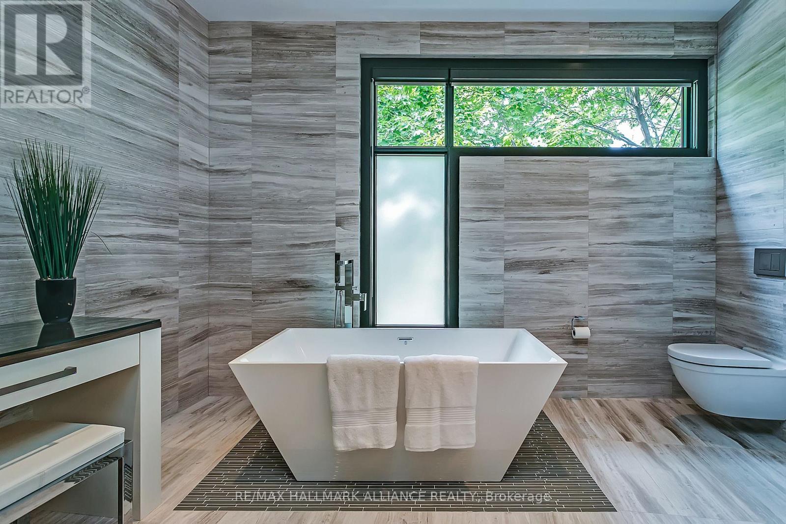 363 Morrison Road, Oakville, Ontario  L6J 4K2 - Photo 32 - W12319602