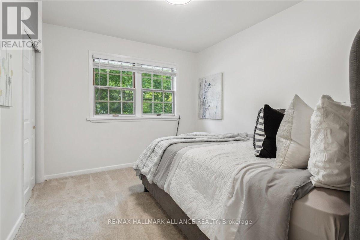 222 Alscot Crescent, Oakville, Ontario  L6J 4R4 - Photo 14 - W12357561