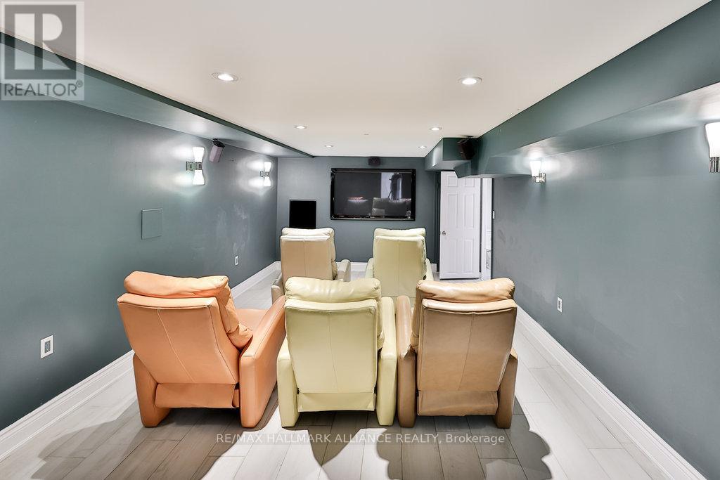 1316 Cambridge Drive, Oakville, Ontario  L6J 1S3 - Photo 30 - W12377548