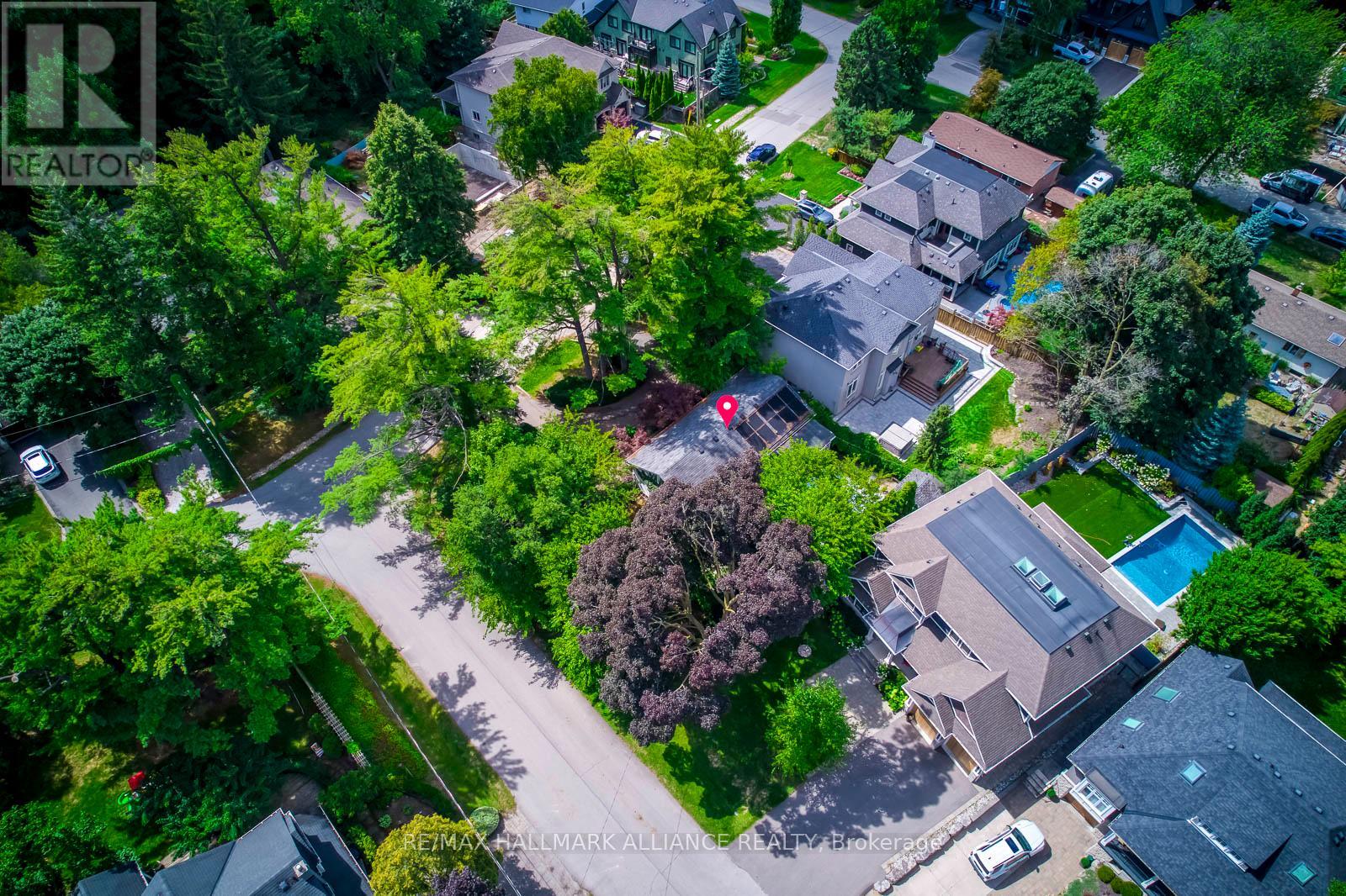 463 Drummond Road, Oakville, Ontario  L6J 4L7 - Photo 42 - W12373051