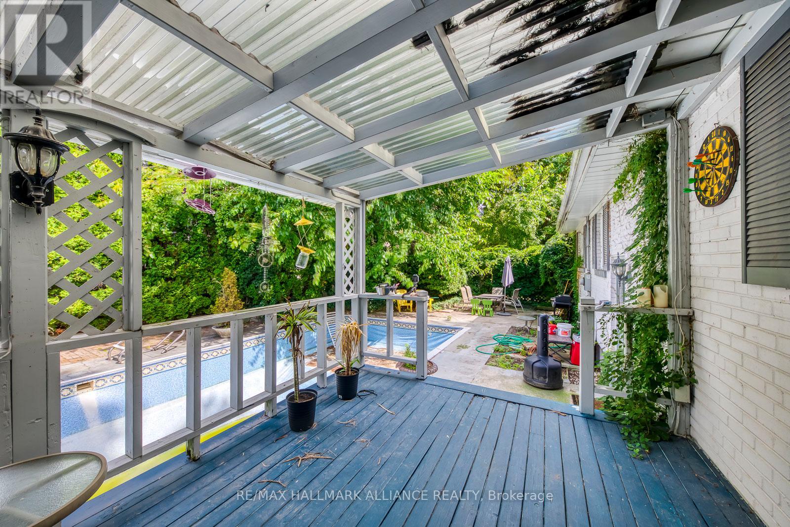 463 Drummond Road, Oakville, Ontario  L6J 4L7 - Photo 27 - W12378637