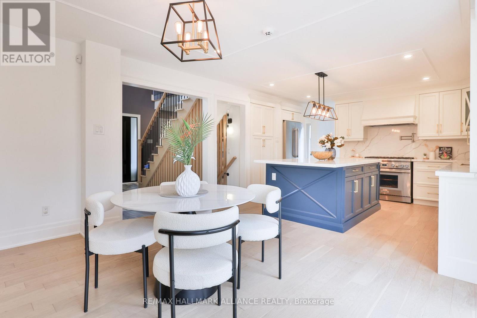 2309 Dunedin Road, Oakville, Ontario  L6J 5V4 - Photo 12 - W12381555