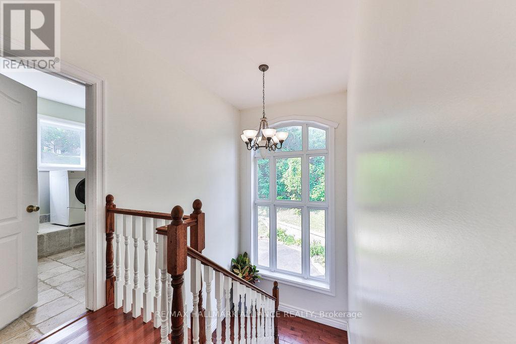 1200 Bronte Road, Oakville, Ontario  L6M 4G4 - Photo 22 - W12423384