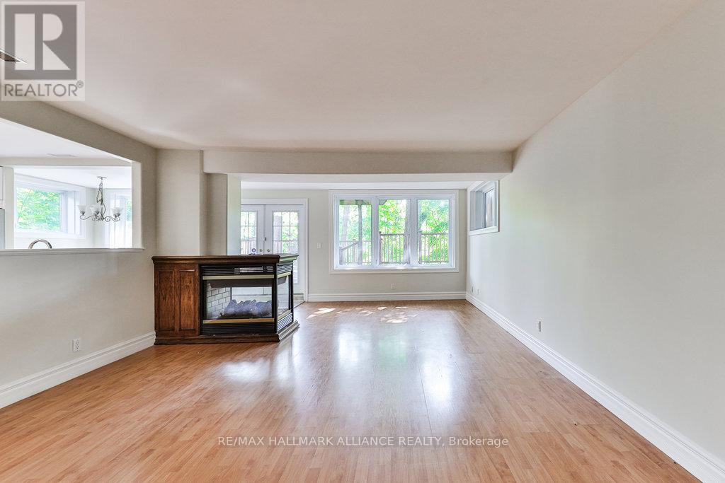 1200 Bronte Road, Oakville, Ontario  L6M 4G4 - Photo 38 - W12423384