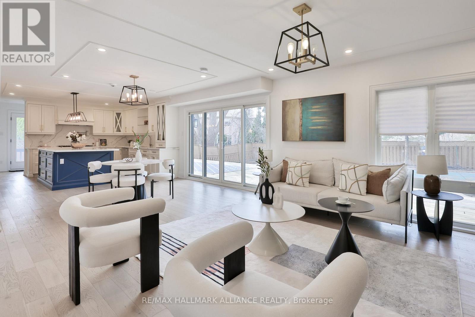 2309 Dunedin Road, Oakville, Ontario  L6J 5V4 - Photo 8 - W12381555