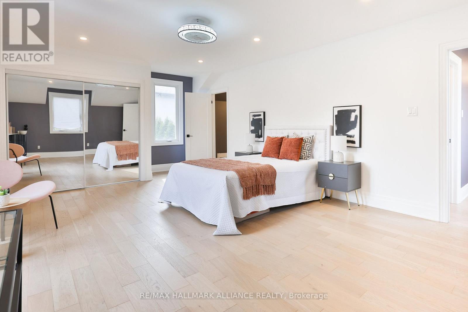 2309 Dunedin Road, Oakville, Ontario  L6J 5V4 - Photo 28 - W12381555