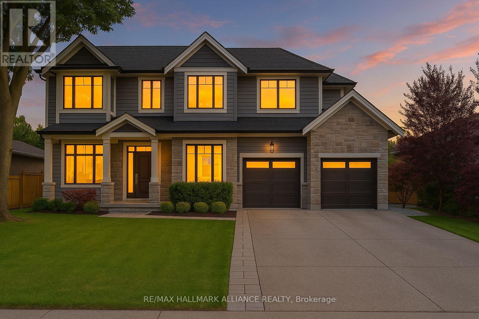 1225 Baldwin Drive, Oakville, Ontario  L6J 2W4 - Photo 1 - W12477877