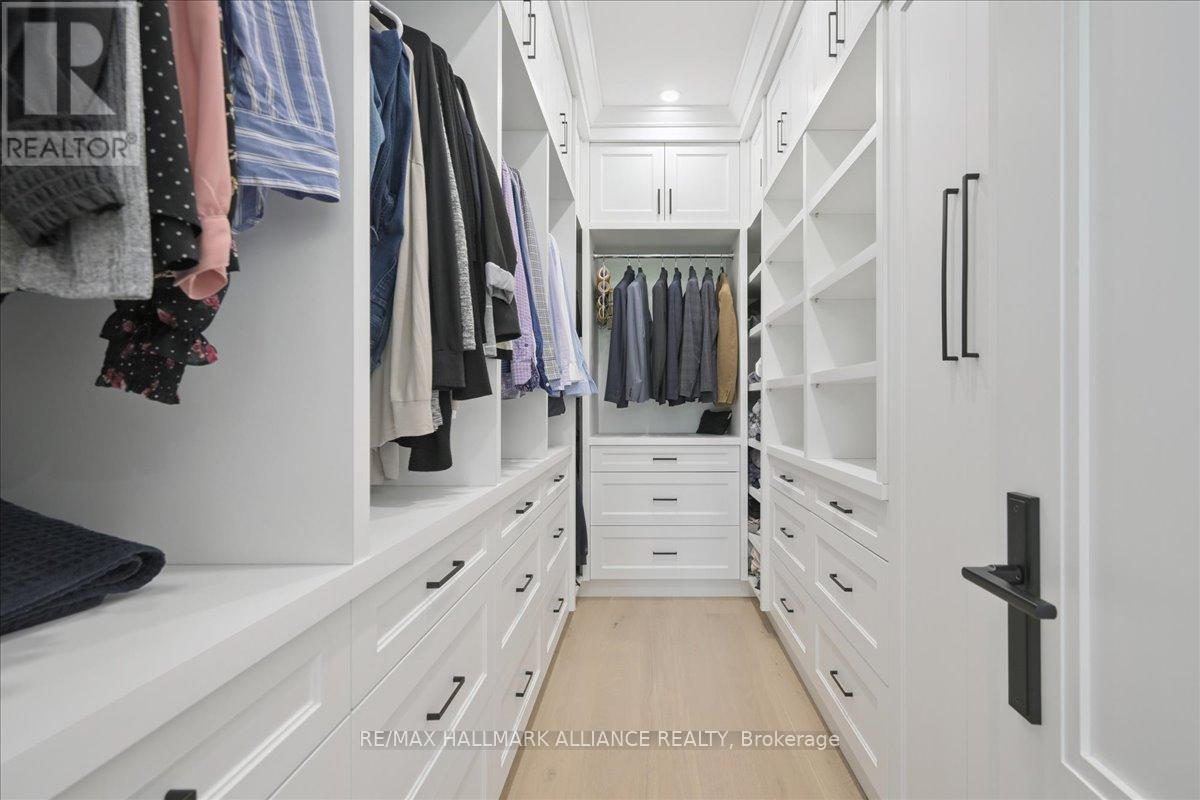 1225 Baldwin Drive, Oakville, Ontario  L6J 2W4 - Photo 26 - W12477877