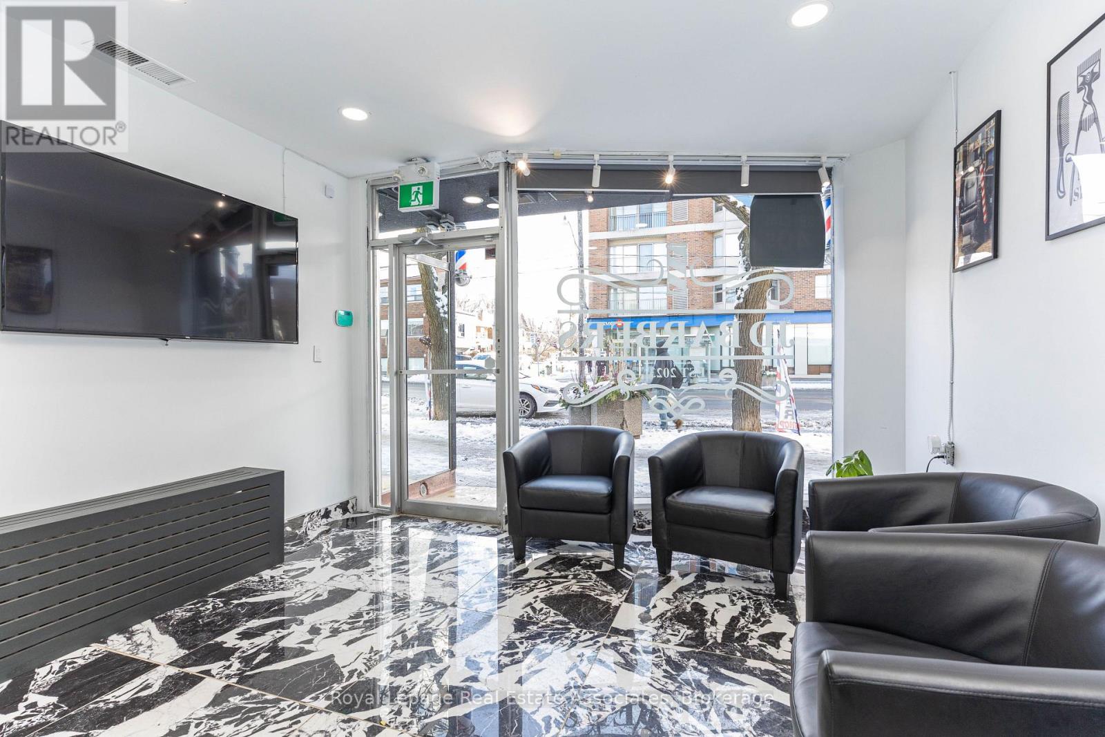 424 Eglinton Avenue W, Toronto, Ontario  M5N 1A2 - Photo 11 - C12639076