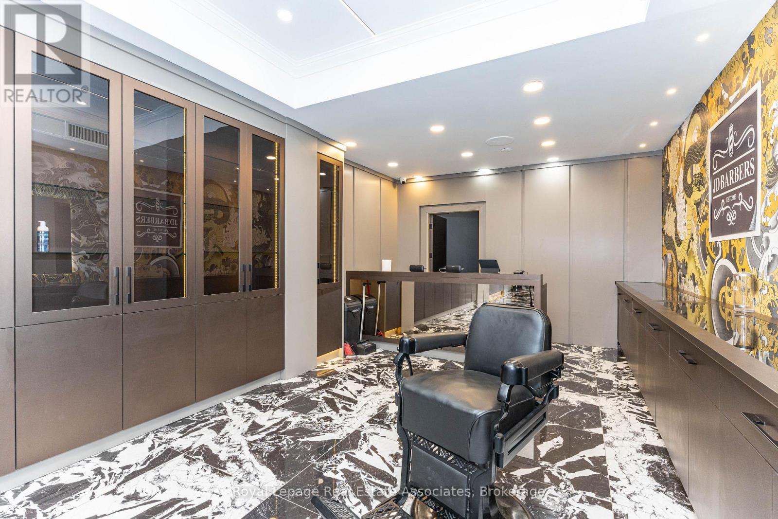 424 Eglinton Avenue W, Toronto, Ontario  M5N 1A2 - Photo 16 - C12639076