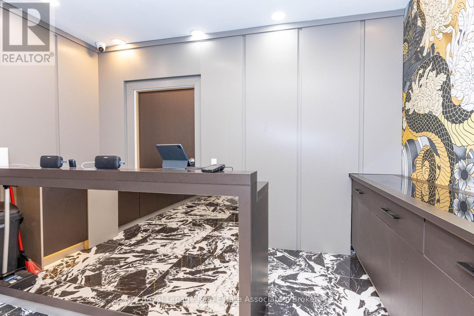 424 Eglinton Avenue W, Toronto, Ontario  M5N 1A2 - Photo 18 - C12639076