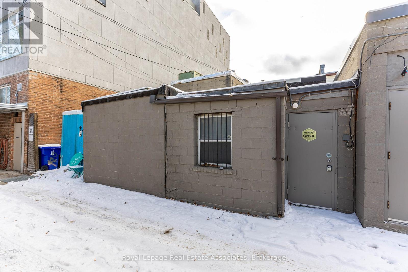 424 Eglinton Avenue W, Toronto, Ontario  M5N 1A2 - Photo 24 - C12639076