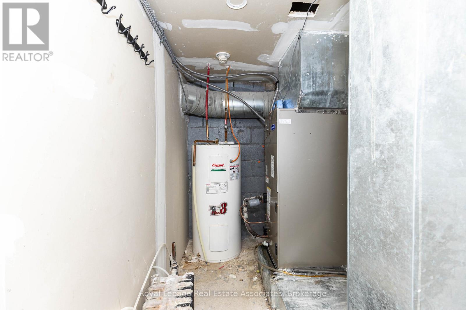 424 Eglinton Avenue W, Toronto, Ontario  M5N 1A2 - Photo 25 - C12639076