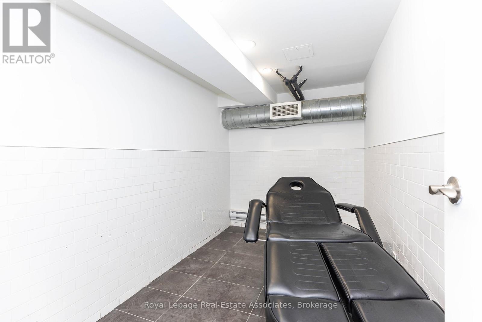 424 Eglinton Avenue W, Toronto, Ontario  M5N 1A2 - Photo 28 - C12639076