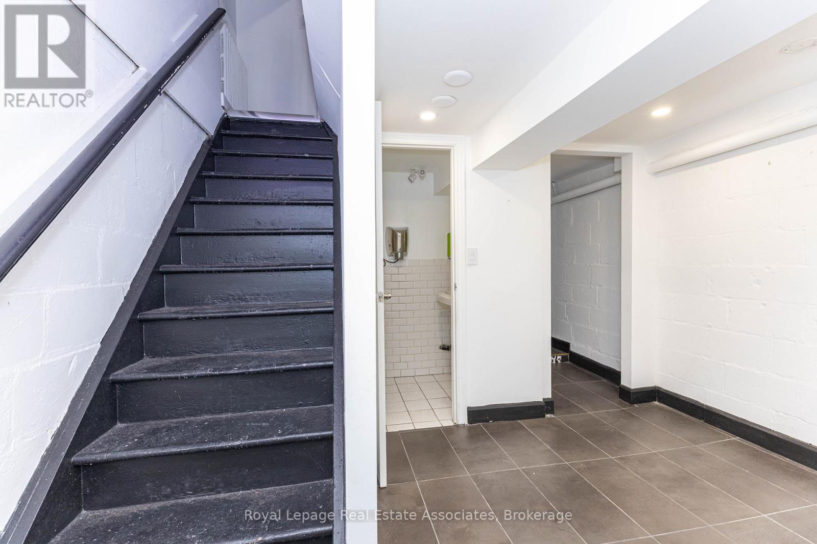 424 Eglinton Avenue W, Toronto, Ontario  M5N 1A2 - Photo 29 - C12639076