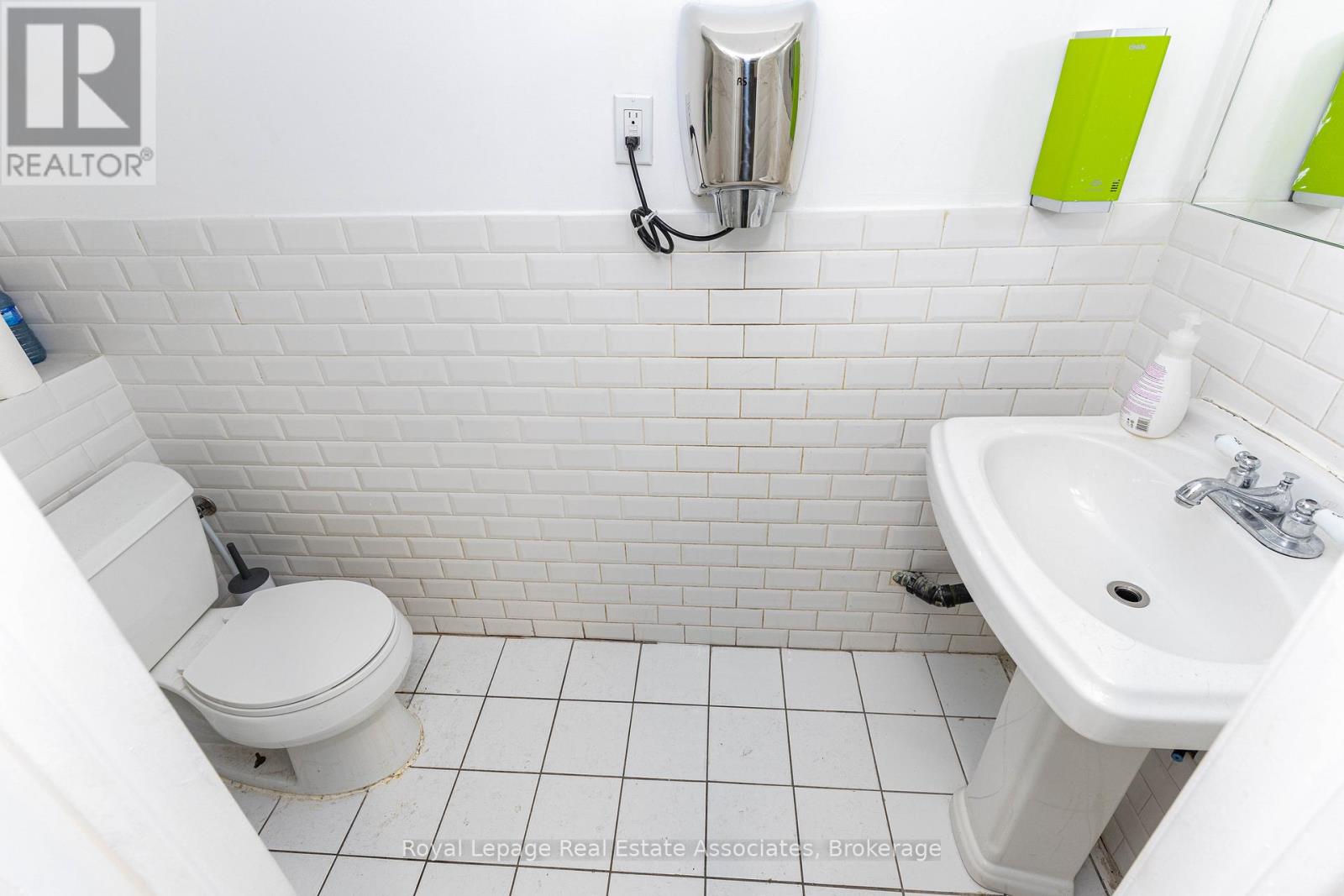 424 Eglinton Avenue W, Toronto, Ontario  M5N 1A2 - Photo 31 - C12639076