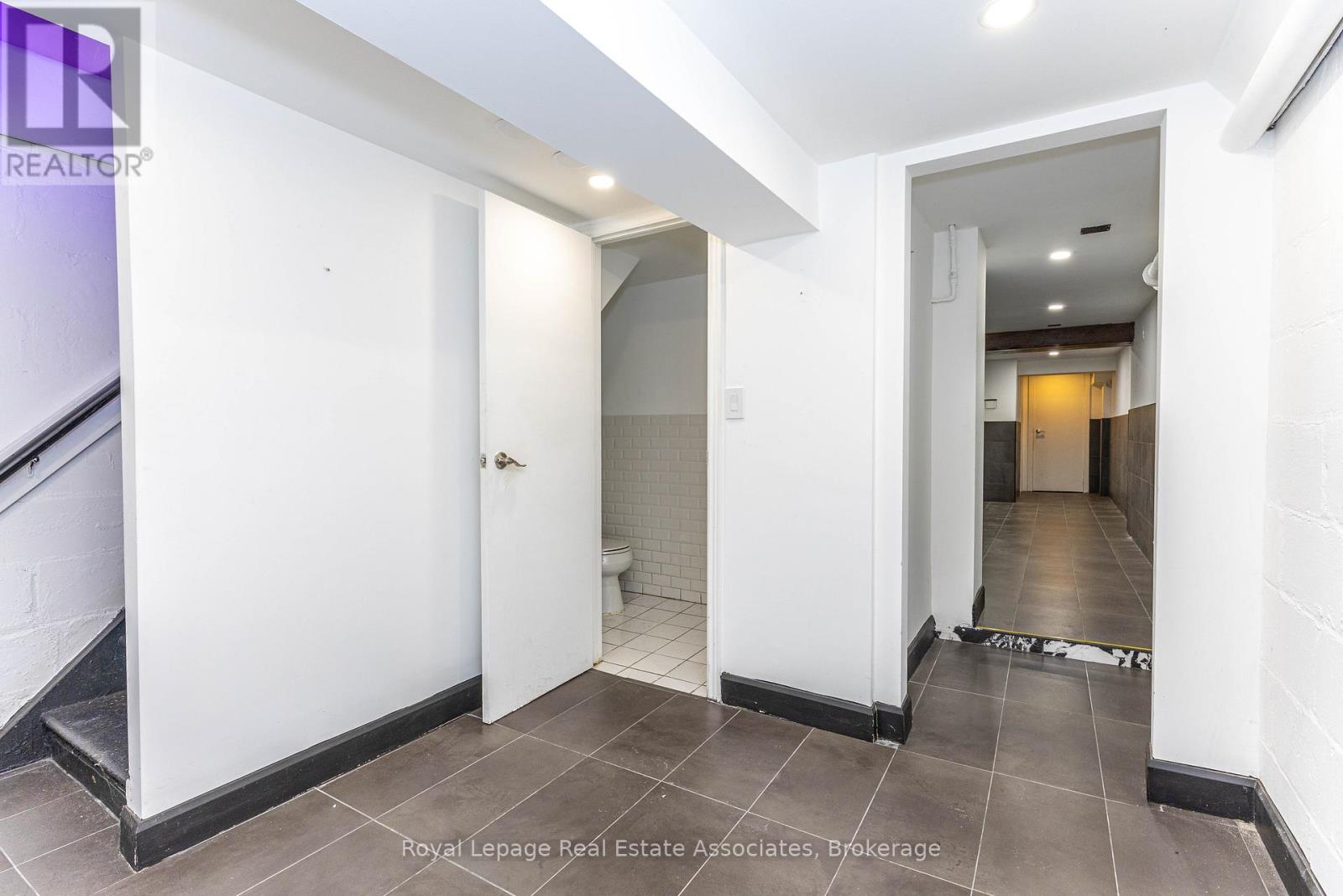 424 Eglinton Avenue W, Toronto, Ontario  M5N 1A2 - Photo 6 - C12639076