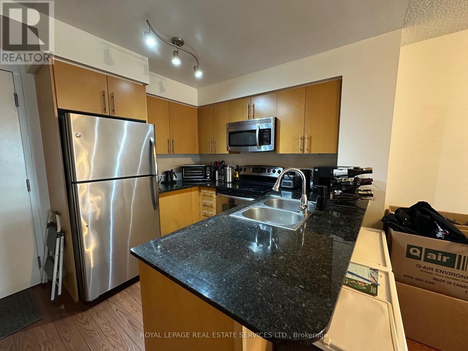 2804 - 2191 Yonge Street, Toronto, Ontario  M4S 3H8 - Photo 5 - C12639094