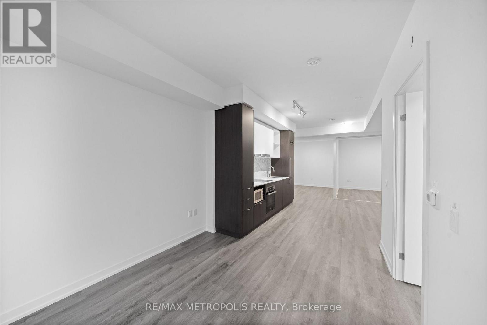 6208 - 138 Downes Street, Toronto, Ontario  M5E 0E4 - Photo 17 - C12639112