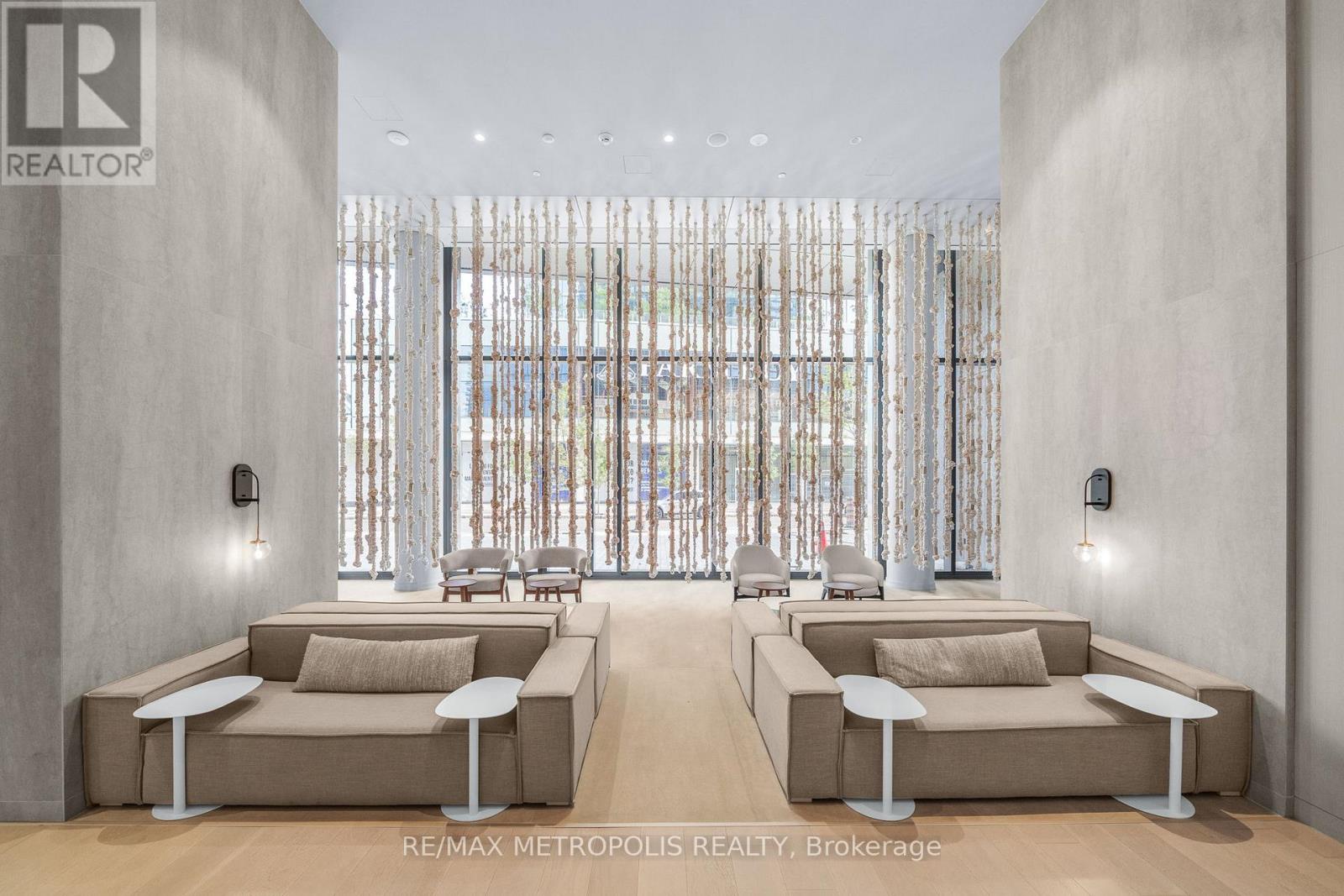 6208 - 138 Downes Street, Toronto, Ontario  M5E 0E4 - Photo 5 - C12639112