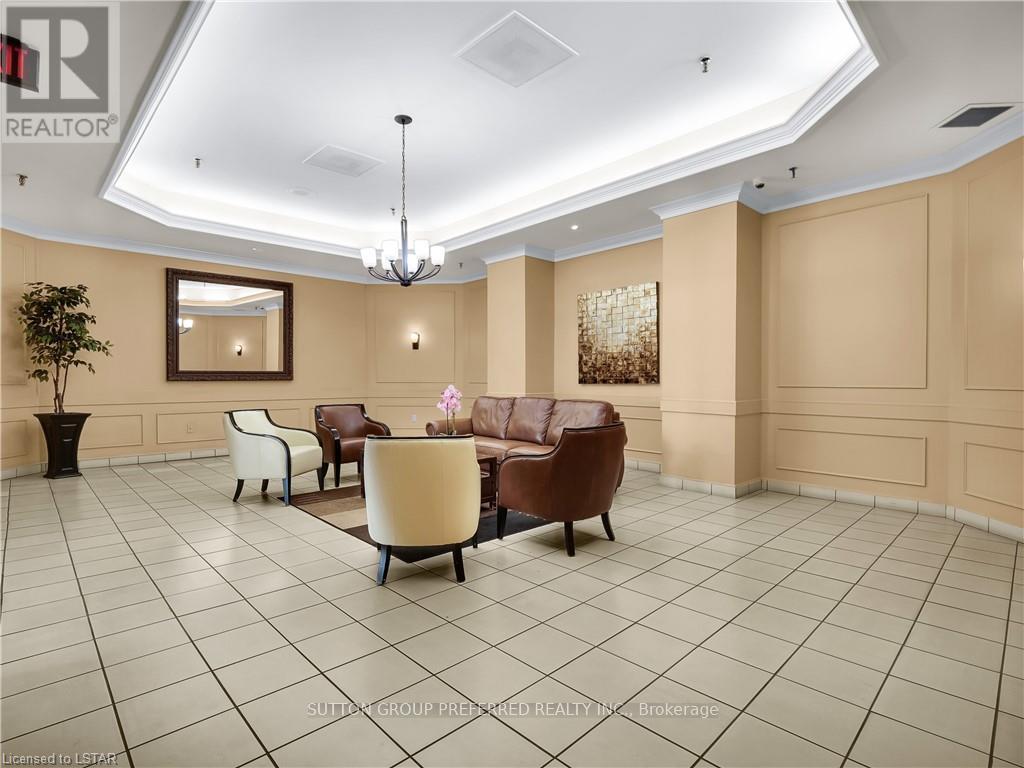 2404 - 389 Dundas Street, London East, Ontario  N6B 3L5 - Photo 24 - X12636738