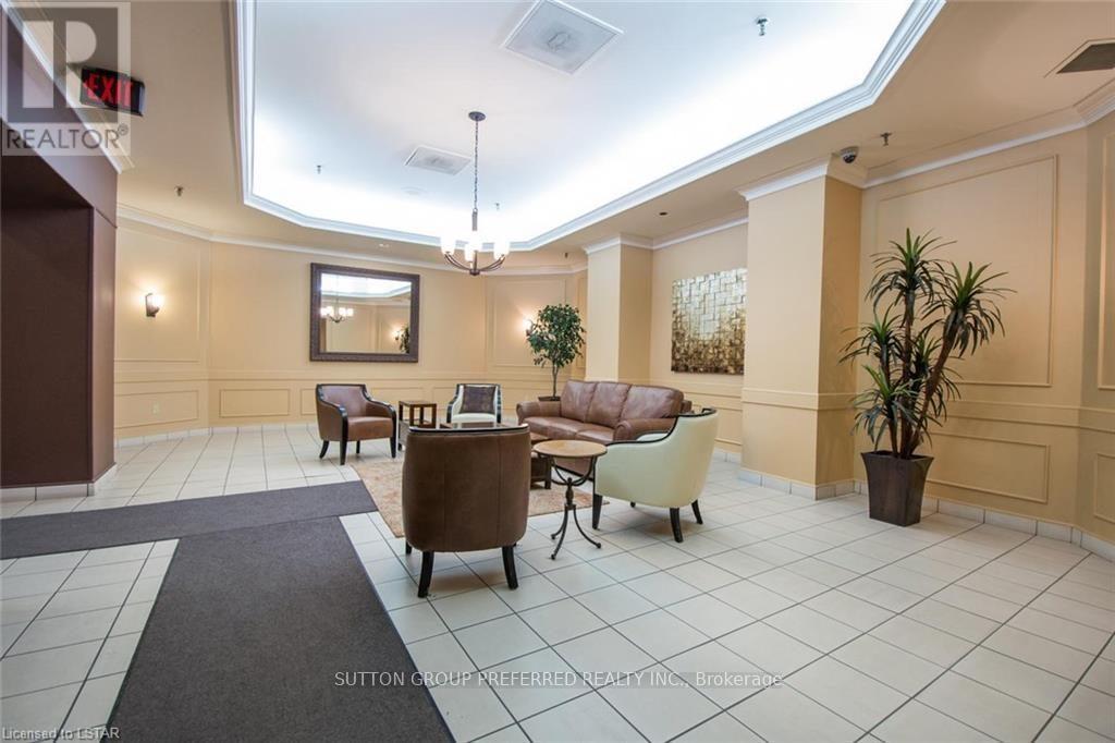 2404 - 389 Dundas Street, London East, Ontario  N6B 3L5 - Photo 26 - X12636738