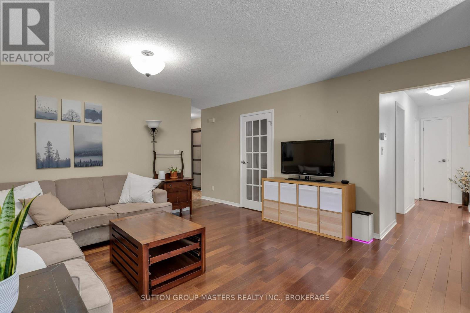 71 Davey Crescent, Loyalist, Ontario K7N 1X7 - Photo 15 - X12638044