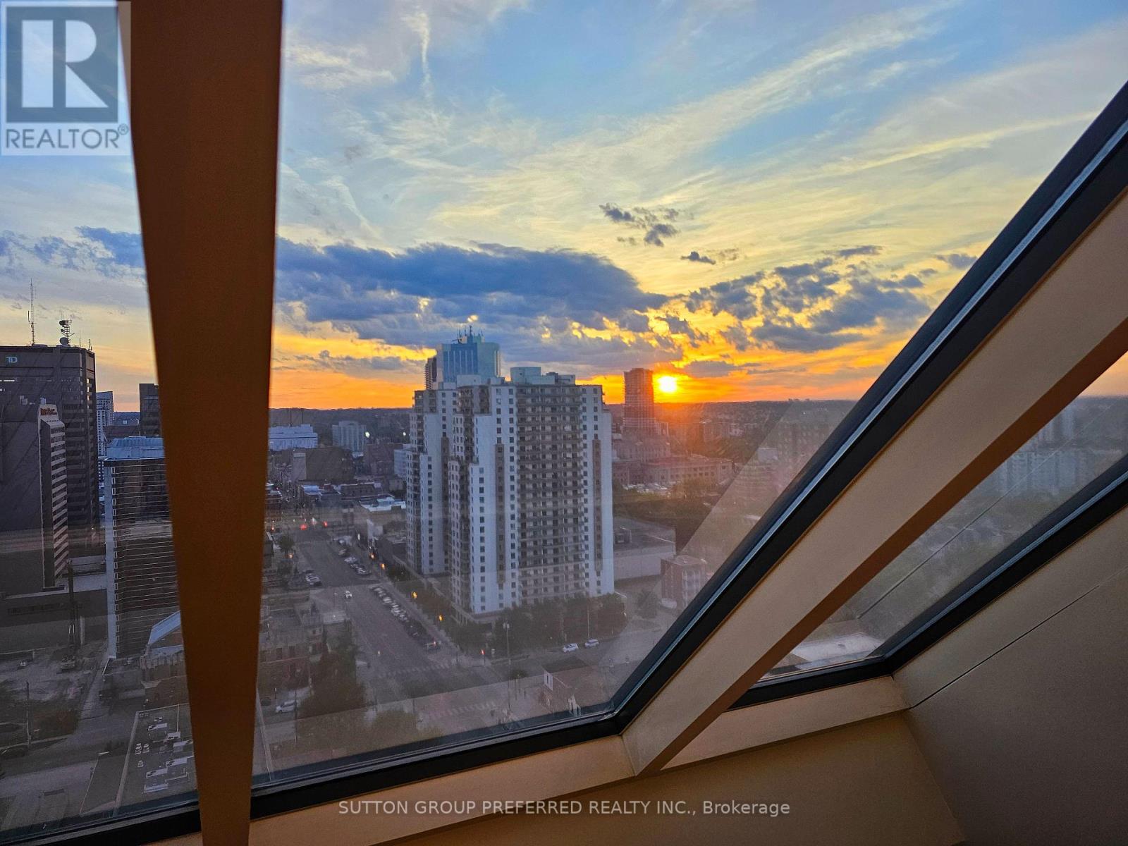 2404 - 389 Dundas Street, London East, Ontario  N6B 3L5 - Photo 19 - X12636738