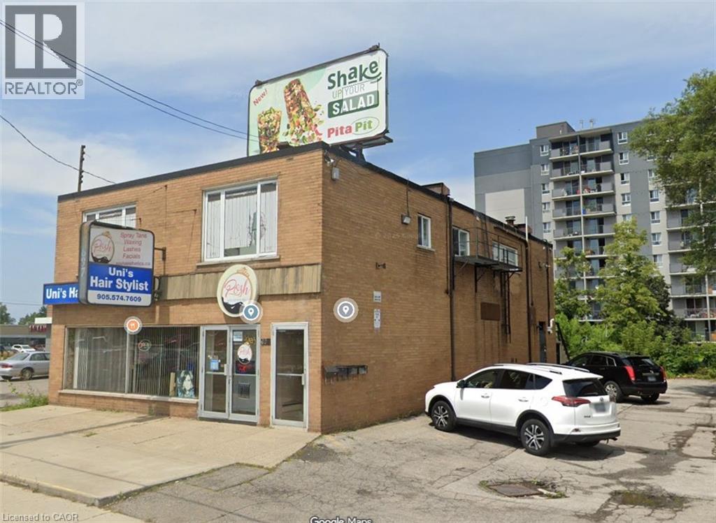 697 E MOHAWK Road E, Hamilton, Ontario