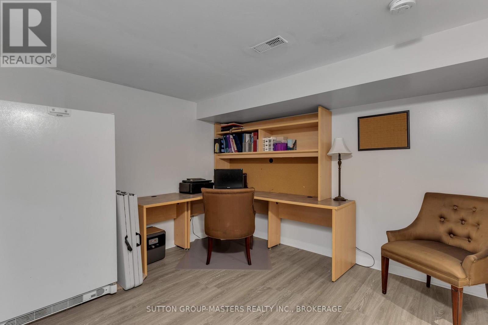 71 Davey Crescent, Loyalist, Ontario K7N 1X7 - Photo 27 - X12638044