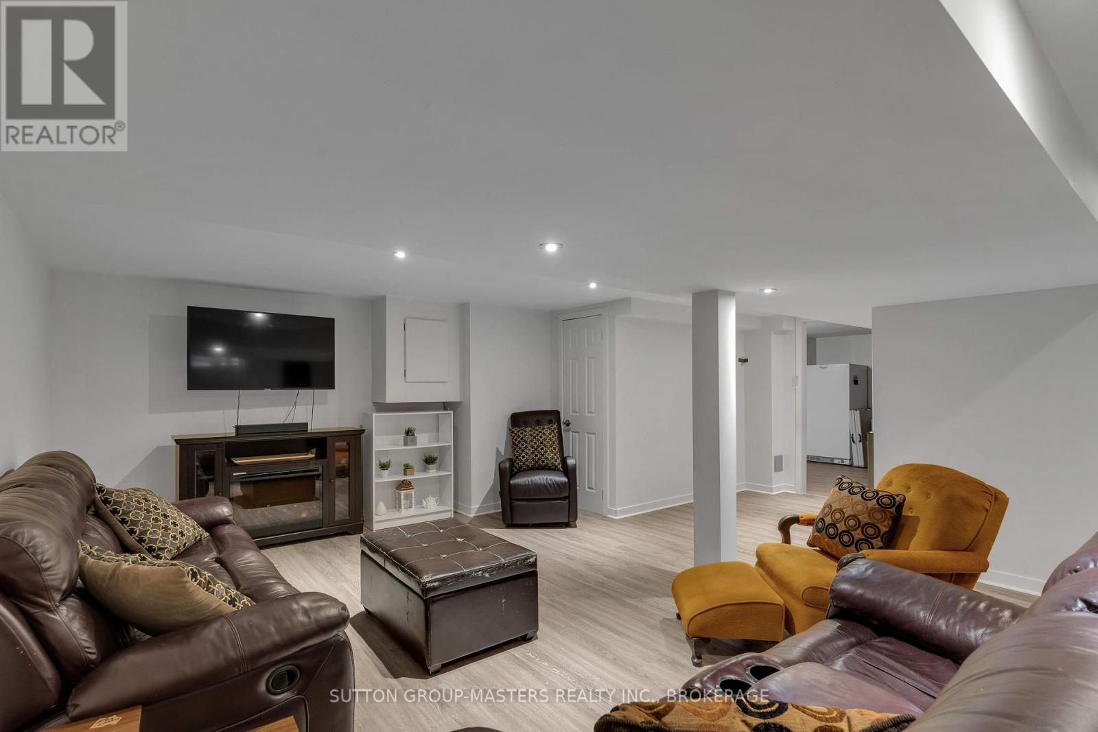 71 Davey Crescent, Loyalist, Ontario K7N 1X7 - Photo 34 - X12638044