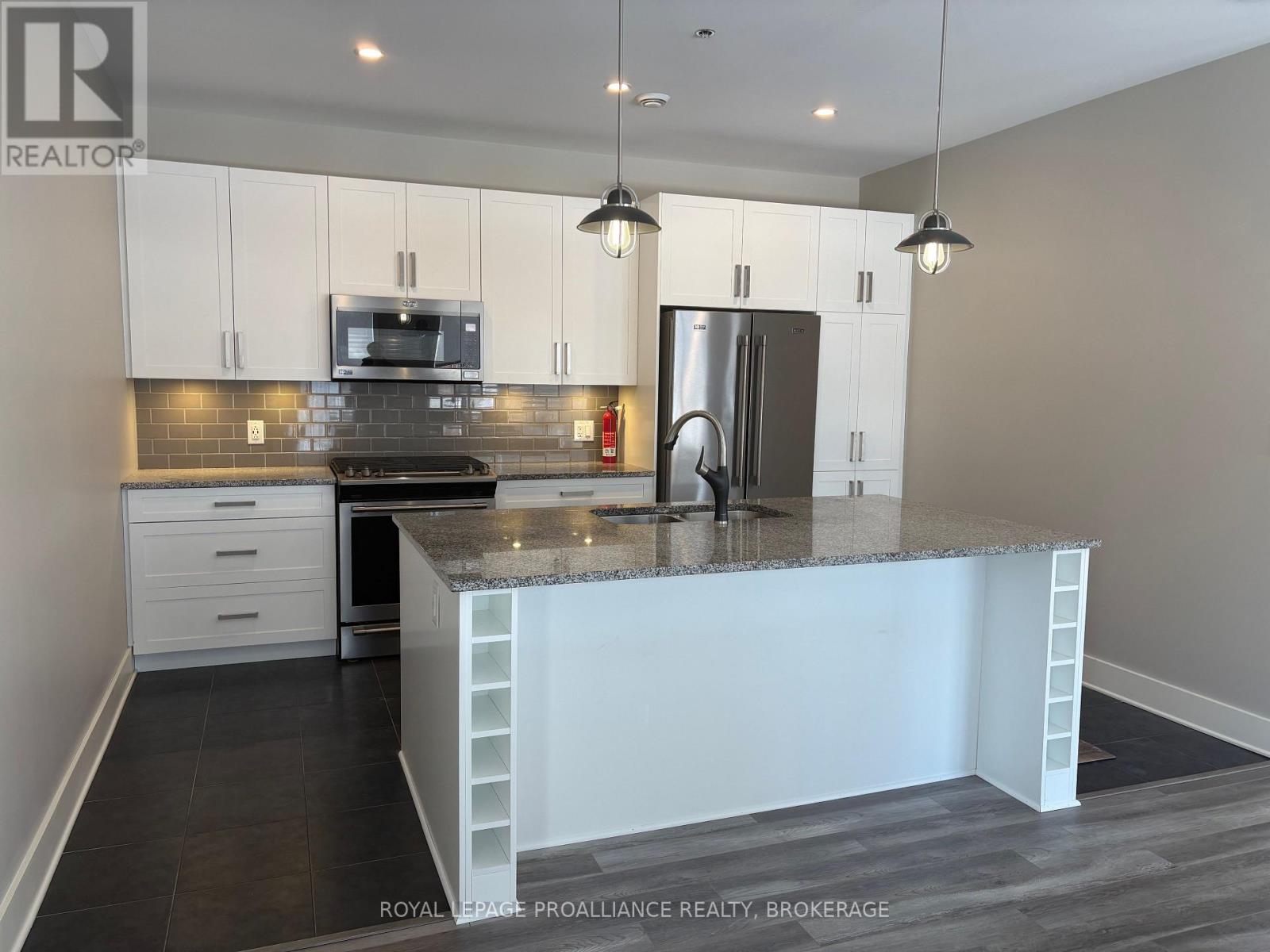 317 - 130 Water Street, Gananoque, Ontario  K7G 0A8 - Photo 3 - X12639136